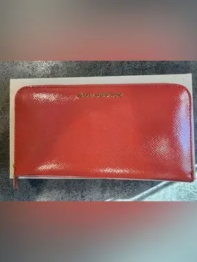 Burberry | Bags | Burberry Coral Patent Leather Wallet With Gold Logo ...